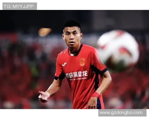 退役足球明星采访内容